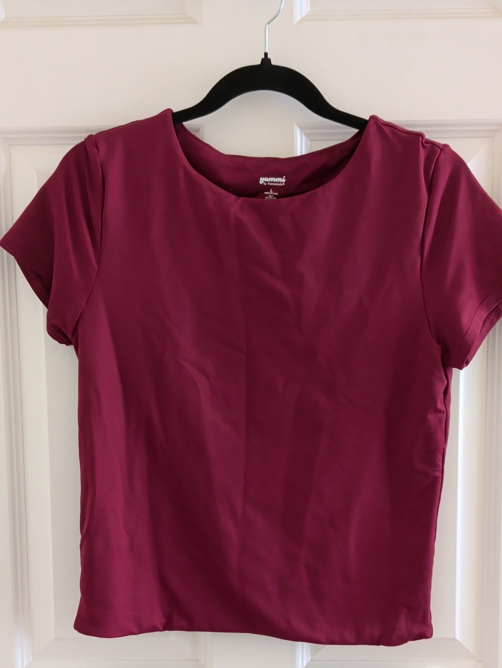 Francesca's Collections Short Sleeve Tee in Plum